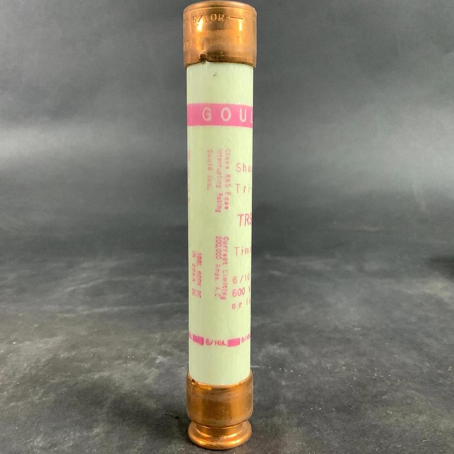 FERRAZ SHAWMUT TRI-ONIC TRS6/10R FUSE ($9 OBO)
