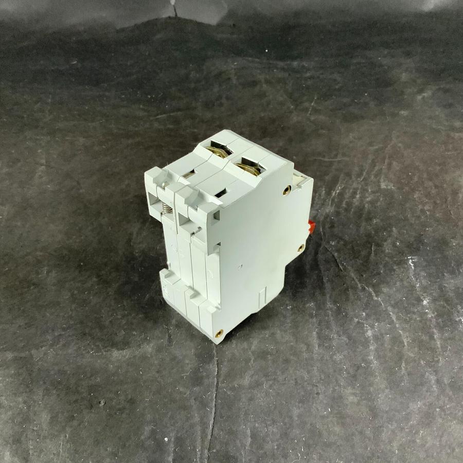 Used MOELLER FAZ L6A-HI10 CIRCUIT BREAKER ($15 OBO)