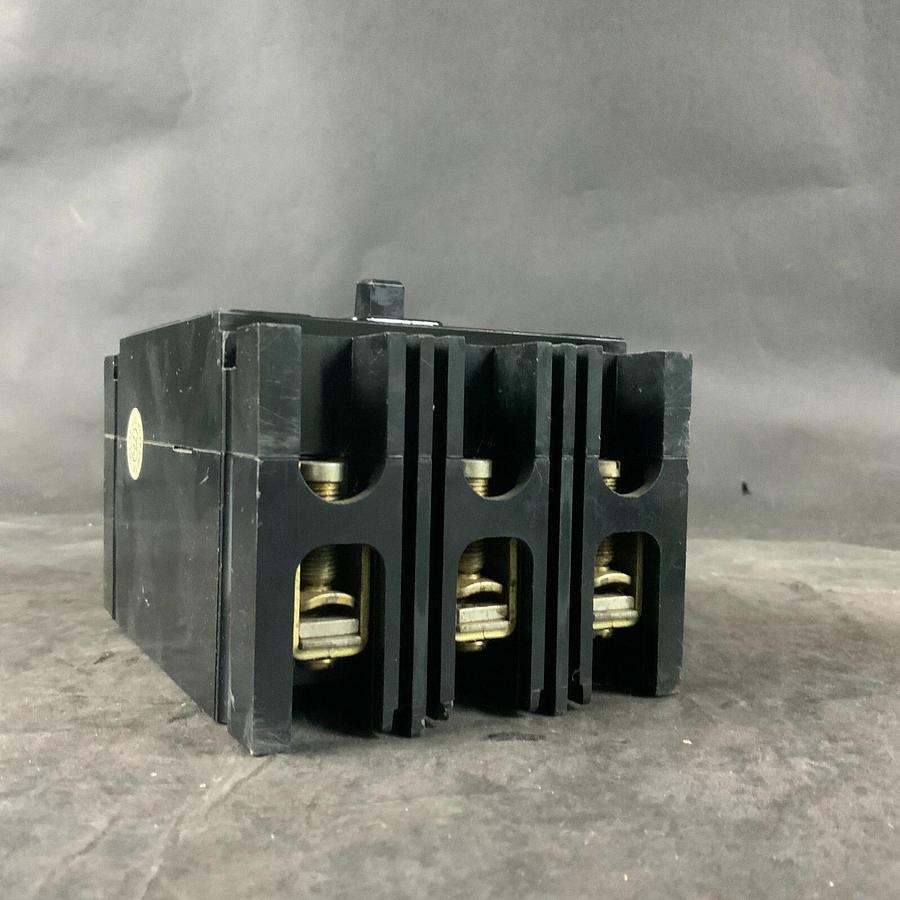 Used WESTINGHOUSE EHB3050 CIRCUIT BREAKER ($45 OBO)