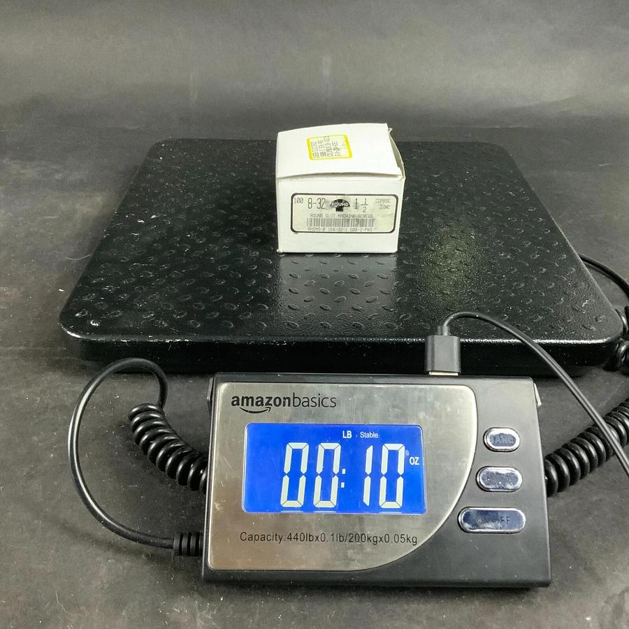 UNISTRUT #8-32 1.5" ROUND HEAD SLOT MACHINE SCREWS - BOX OF 100 ($10 OBO)