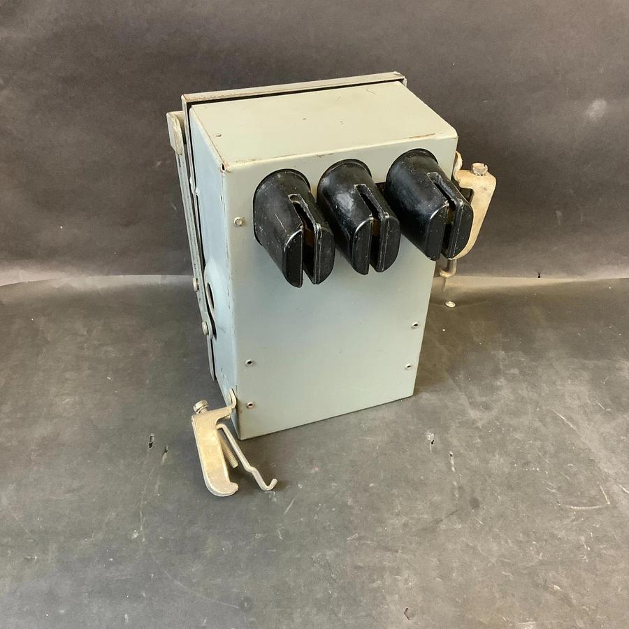 Used GE FL-362 FUSIBLE BUSWAY PLUG ($50 OBO)
