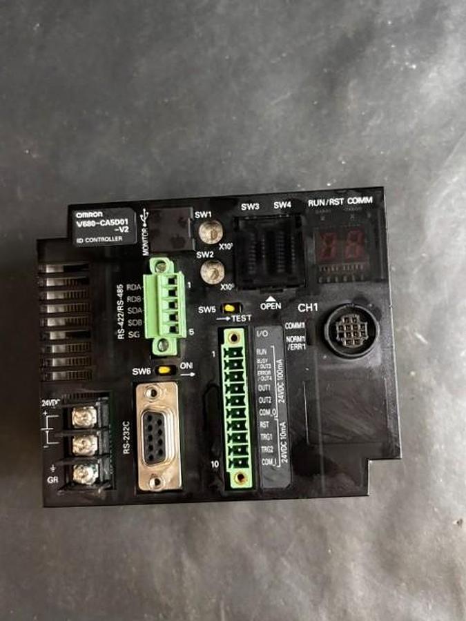 Used OMRON V680-CA5D01-V2 CONTROLLER ($950 OBO)