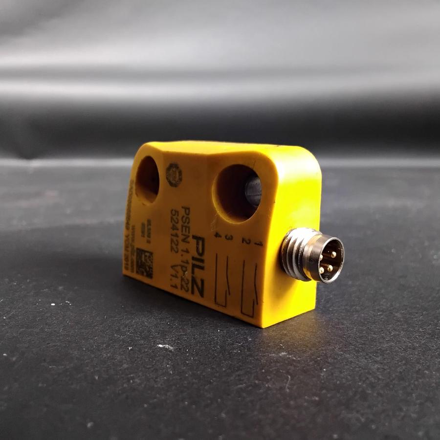 Used PILZ PSEN 1.1P-22 MAGNETIC SAFETY SWITCH ($27 OBO)