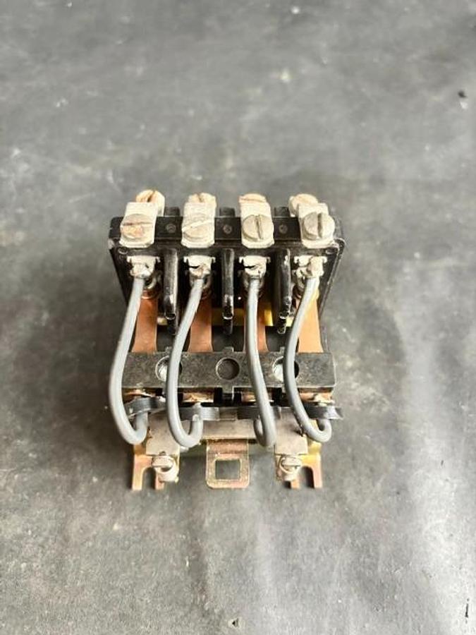 Used POTTER & BRUMFIELD PM-17AY-240 OVERLOAD RELAY