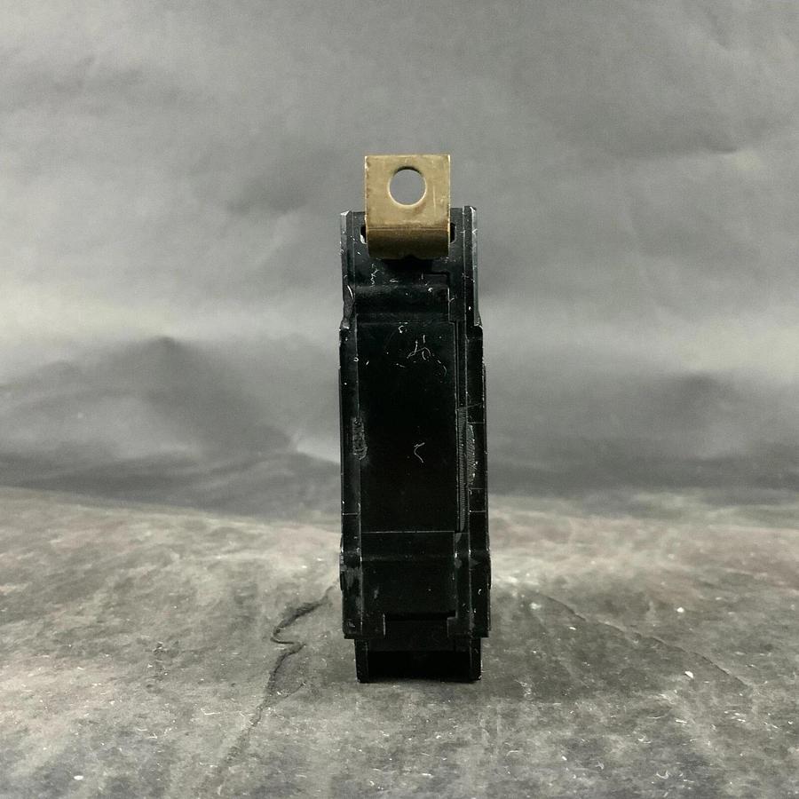 Used GENERAL ELECTRIC TQB1120 CIRCUIT BREAKER ($6 OBO)