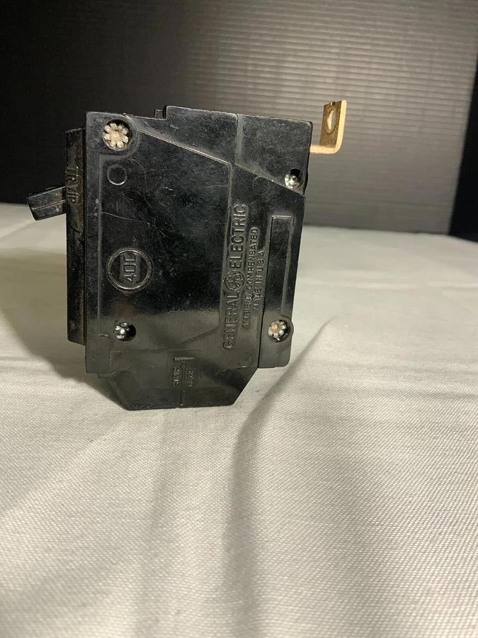 GENERAL ELECRIC THQB1130 30 A ($19.99 OBO)