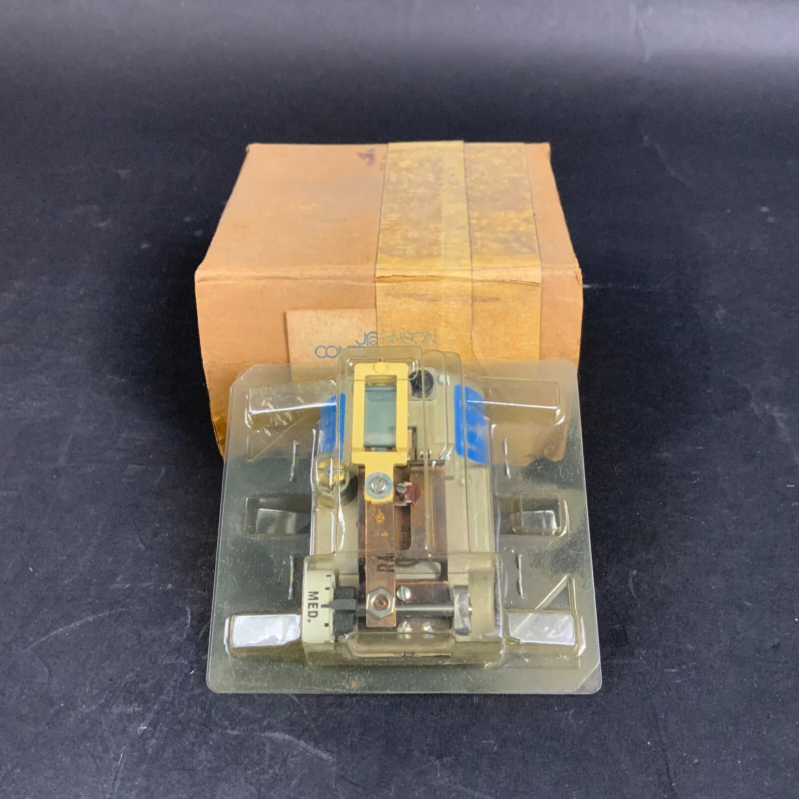 Used JOHNSON CONTROLS H-4100-203 REVERSE ACTING HUMIDISTAT - NEW ($25 OBO)