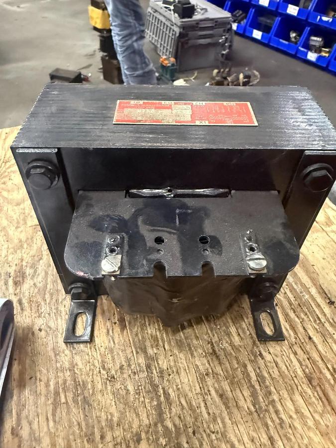 Used HEVI-DUTY W750 TRANSFORMER