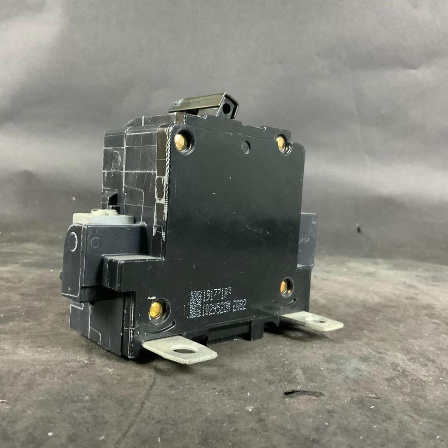 Used SIEMENS EQ8682 CIRCUIT BREAKER ($50 OBO)
