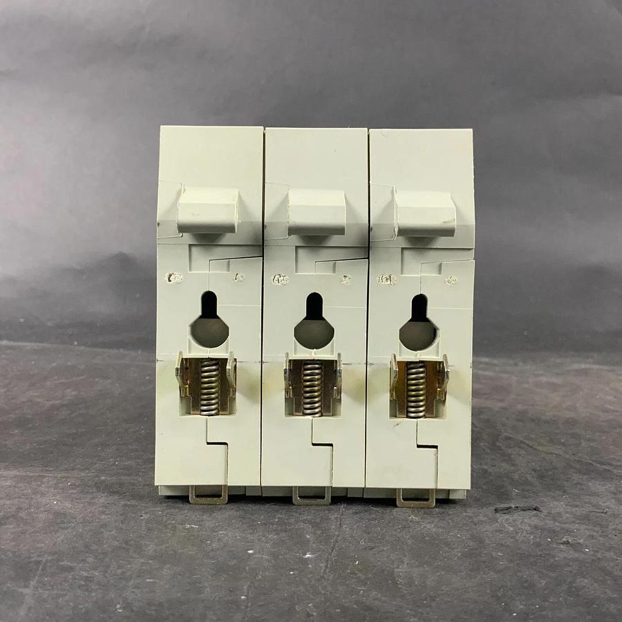 FERRAZ SHAWMUT ST-14-III FUSE HOLDER ($35 OBO)