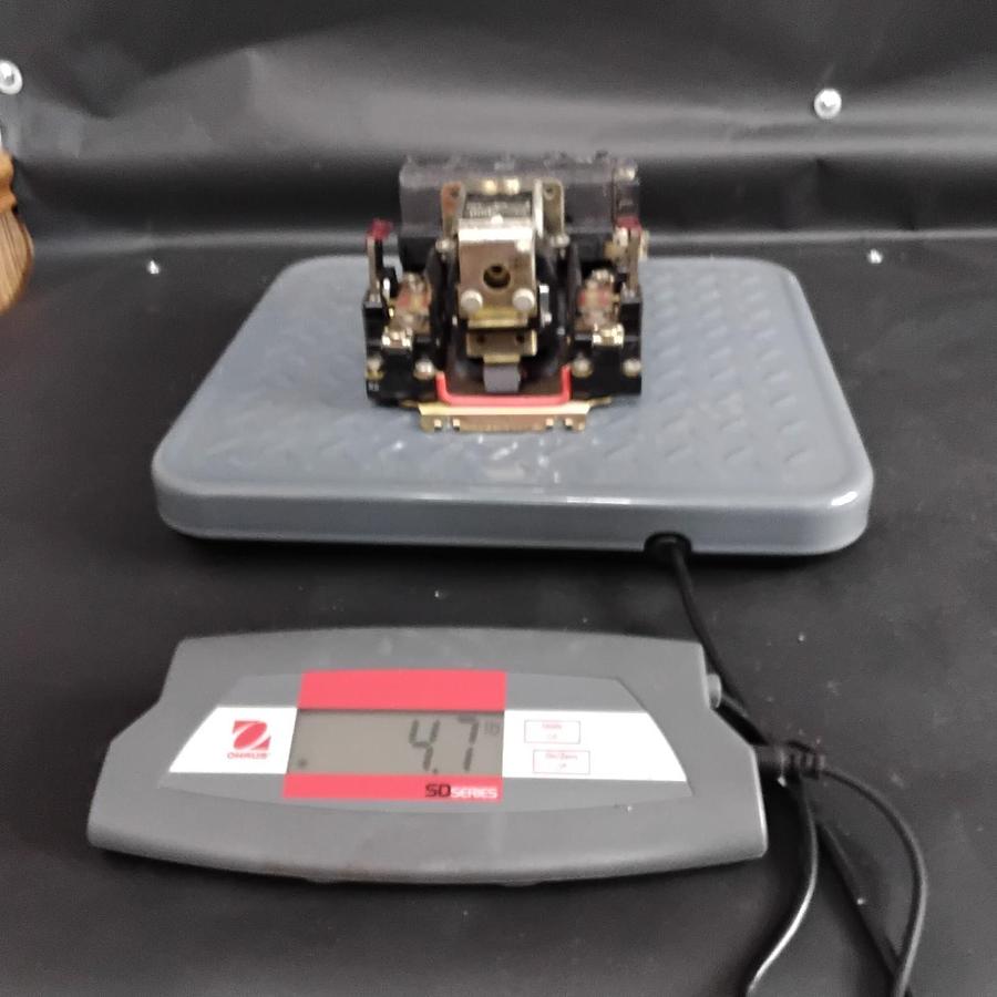 Used SQUARE D 8536 TYPE C0-3 MOTOR STARTER ($40 OBO)