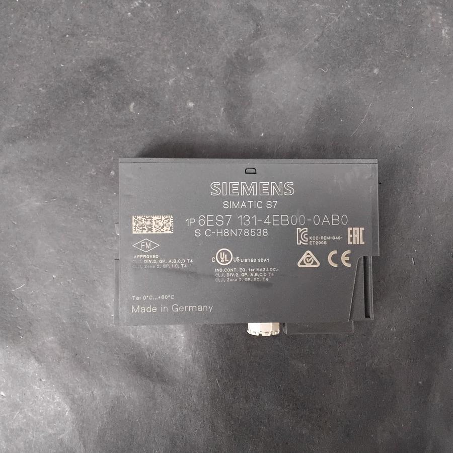Used SIEMENS 6ES7 131-4EB00-0AB0 ELECTRONIC MODULE ($13 OBO)