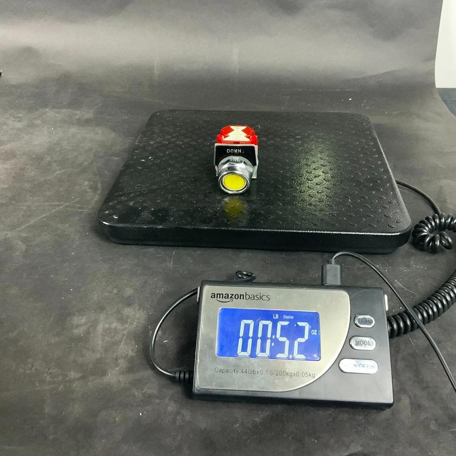 Used SQUARE D DOWN PUSHBUTTON W/ KA2&KA3 CONTACT BLOCK ($15 OBO)