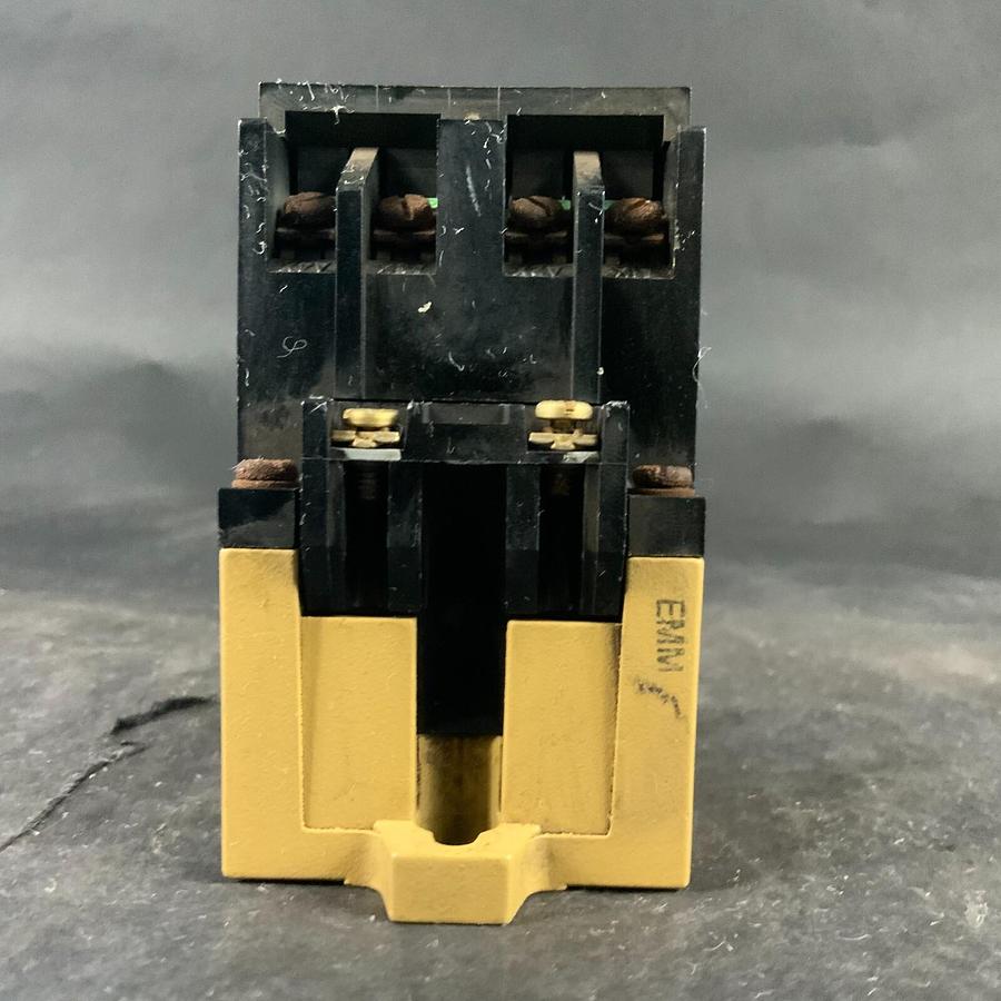 Used ALLEN BRADLEY 700-P400A1 SER. B AC RELAY ($30 OBO)