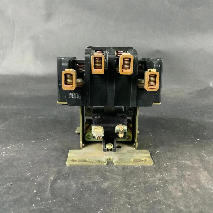 Used FURNAS 42BE25AFL1 CONTACTOR ($30 OBO)
