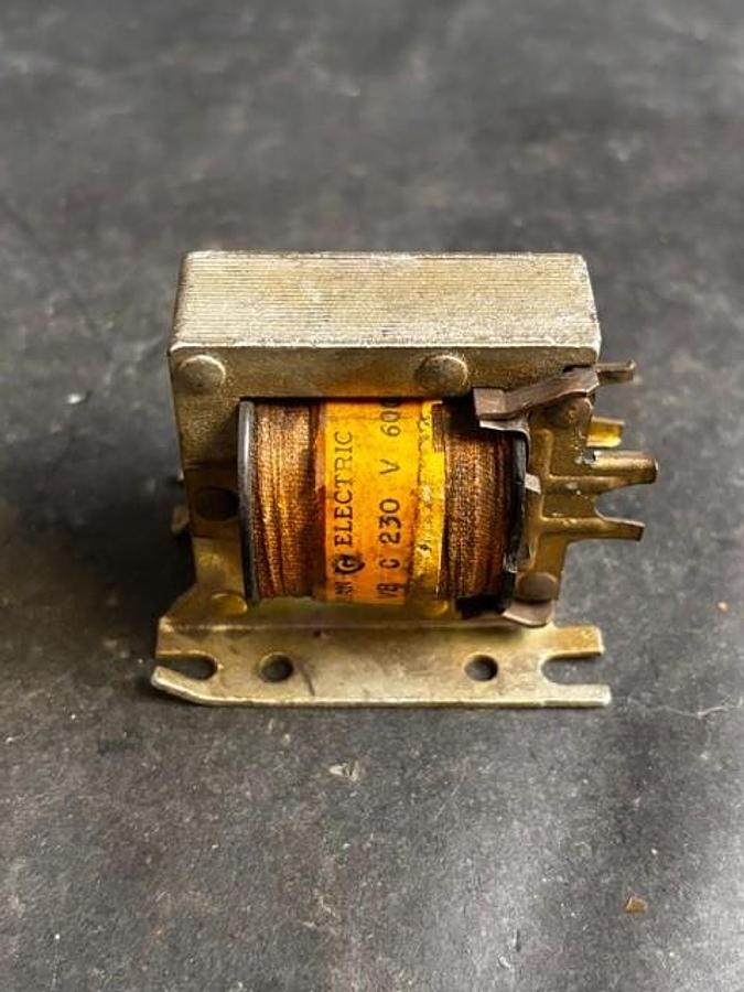 Used GUARDIAN ELECTRIC 250V TRANSFORMER ($17 OBO)