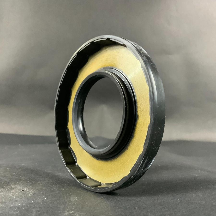 Used DICHTOMATIK 45X90X10TC-BX OIL SEAL ($10 OBO)