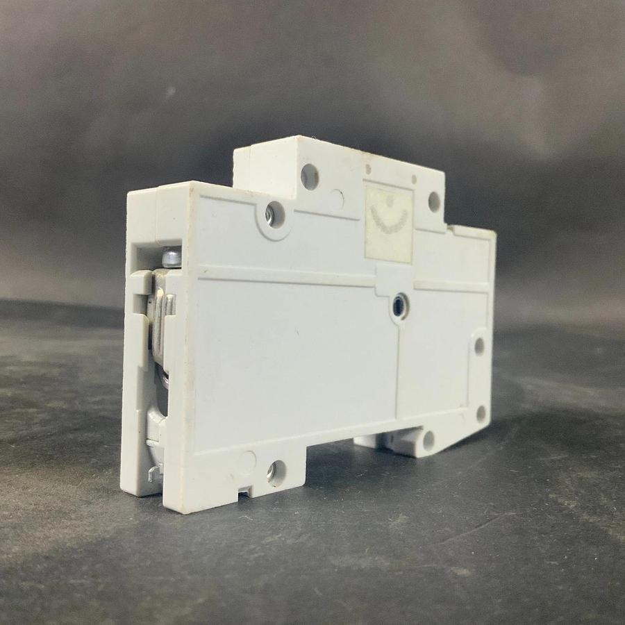 Used SIEMENS 5SX21-C6 CIRCUIT BREAKER ($15 OBO)