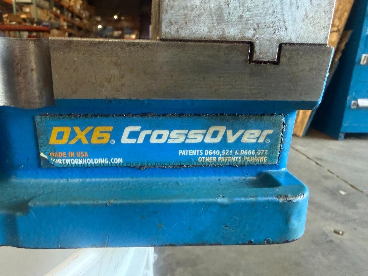 Used KURT DX6 CROSSOVER 10” MILLING MACHINE VISE