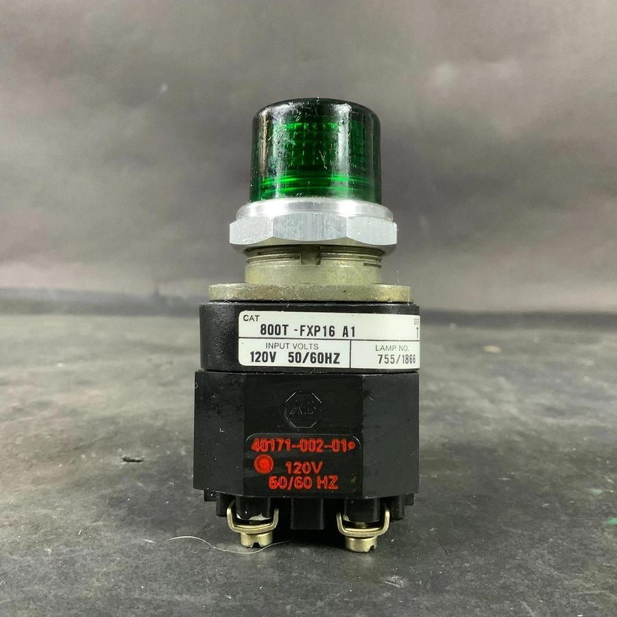 Used ALLEN BRADLEY 800T-FXP16A1 GREEN PUSHBUTTON ($30 OBO)