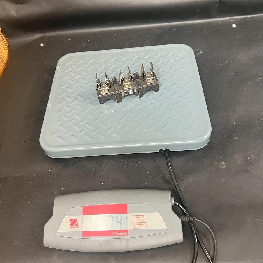Used ALLEN BRADLEY 1491N223 FUSE HOLDER ($18 OBO)