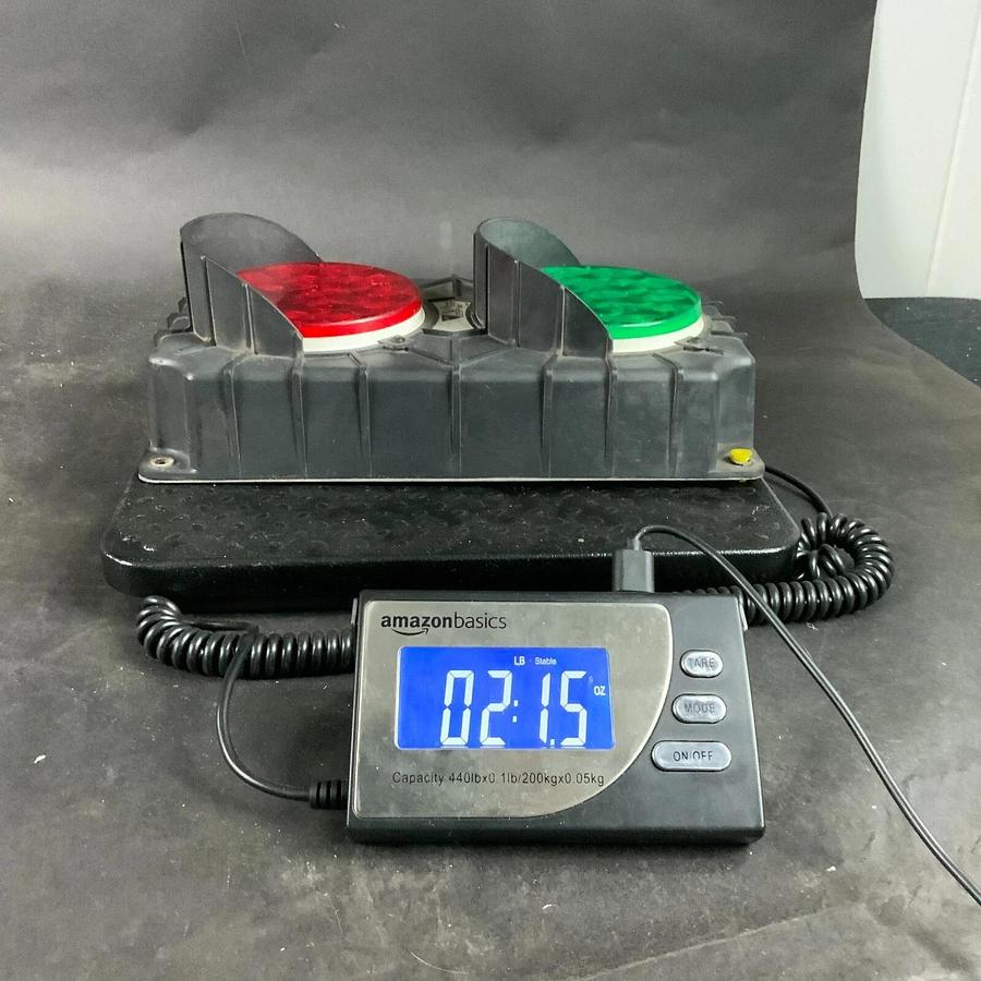 Used MARS TRI LITE E165079 SERIES SG RED GREEN SIGNAL LIGHT ($70 OBO)