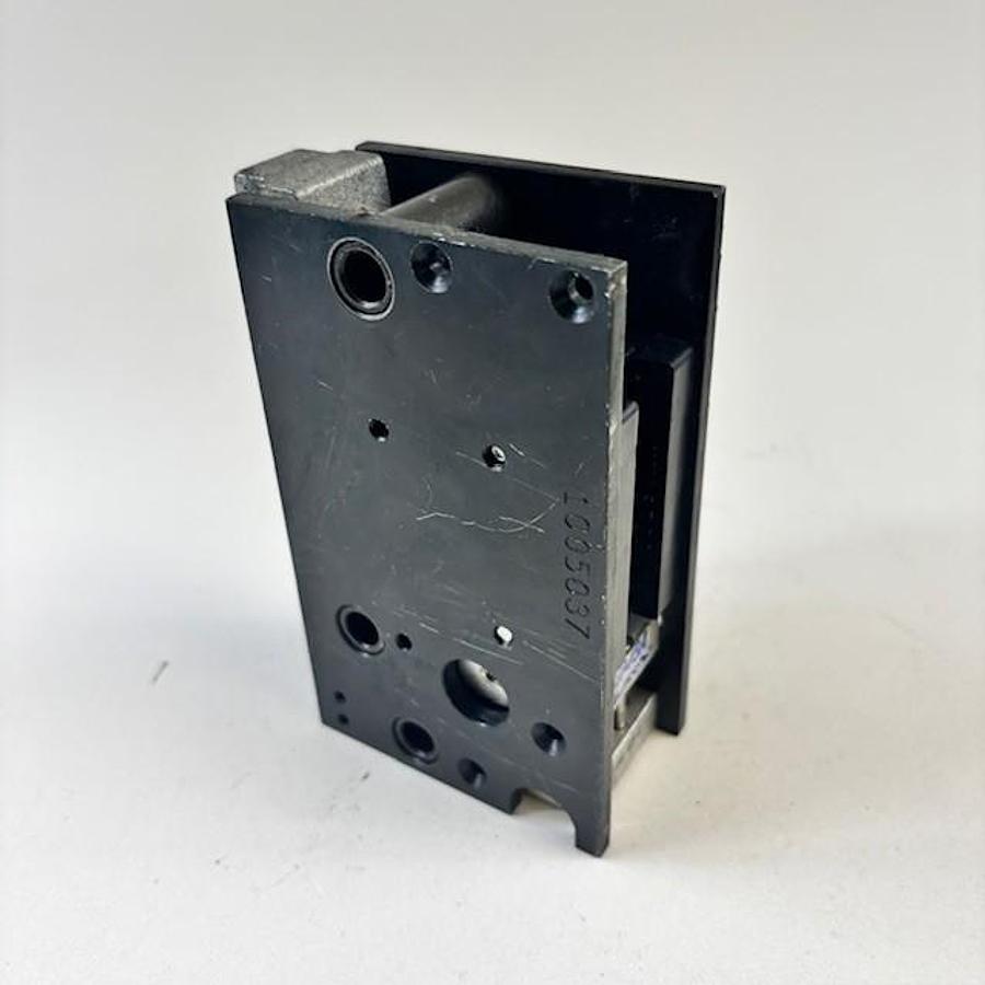 Used BIMBA FLAT-1 FS-040.625-G PNEUMATIC CYLINDER