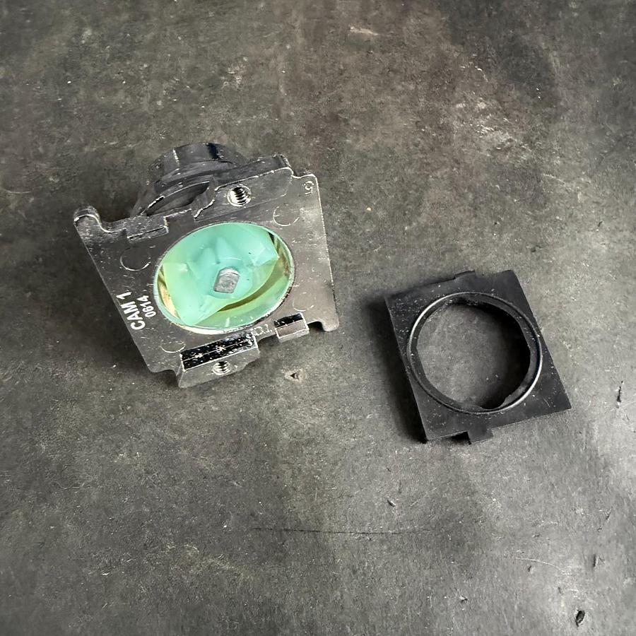 EATON 10250T4011 SELECTOR SWITCH