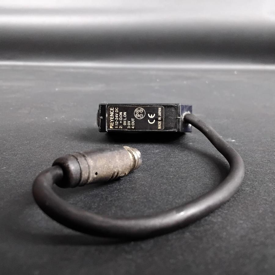 Used KEYENCE 12-24VDC PHOTOELECTRIC SENSOR ($40 OBO)