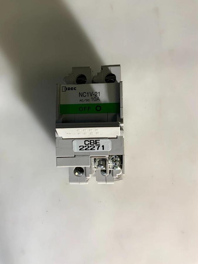 IDEC NC1V-2111-10AA ($29.99/EACH OBO)