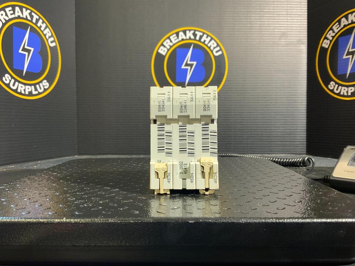 Used MERLIN GERIN MULTI9 C60N 20A-TYPE D ($15.50 OR OBO)