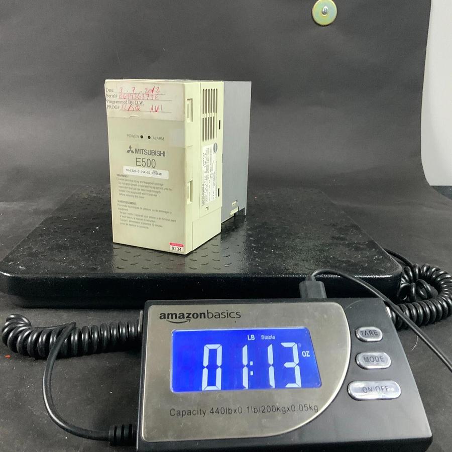 Used MITSUBISHI FR-E520-0.75K-CD DRIVE INVERTER