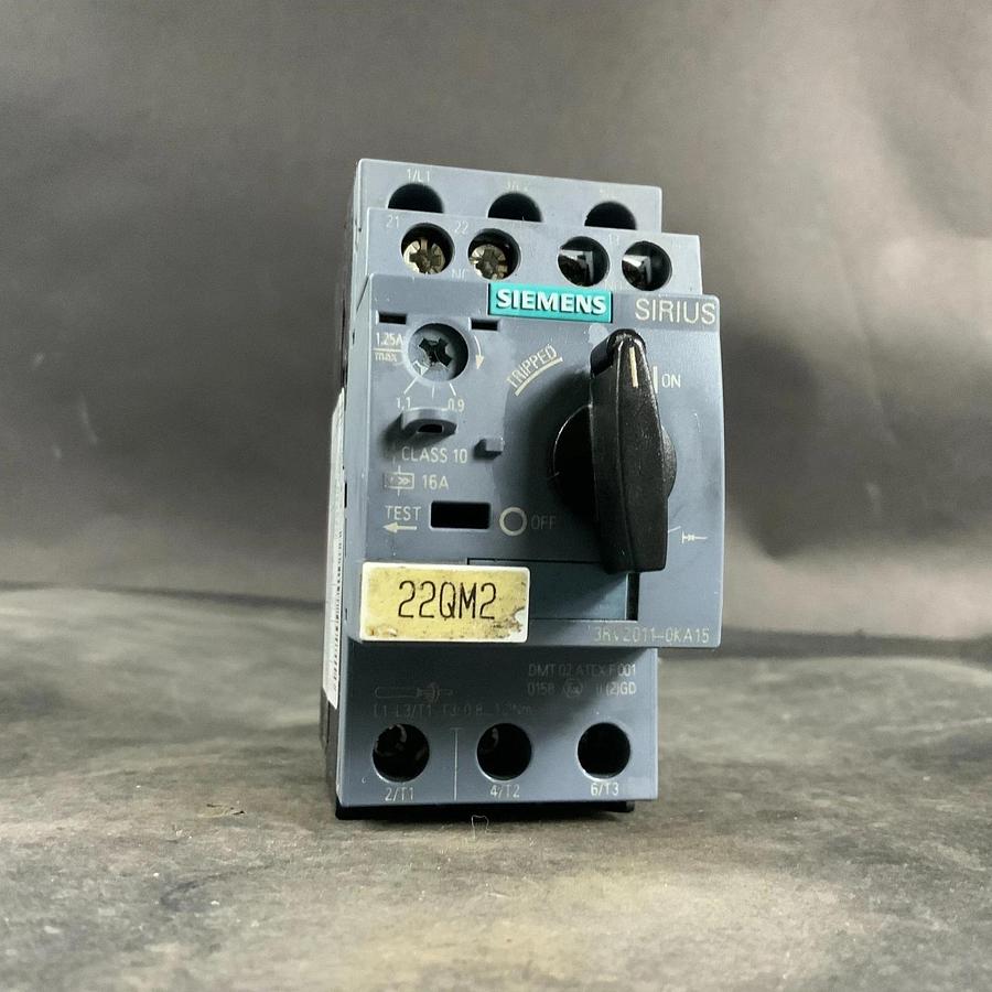 Used SIEMENS 3RV2011-0KA15 SIRIUS CIRCUIT BREAKER ($20 OBO)