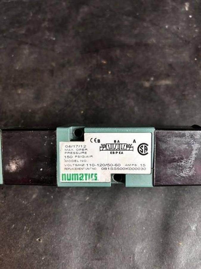 Used NUMATICS 081SS500K000030 SOLENOID VALVE ($21 OBO)