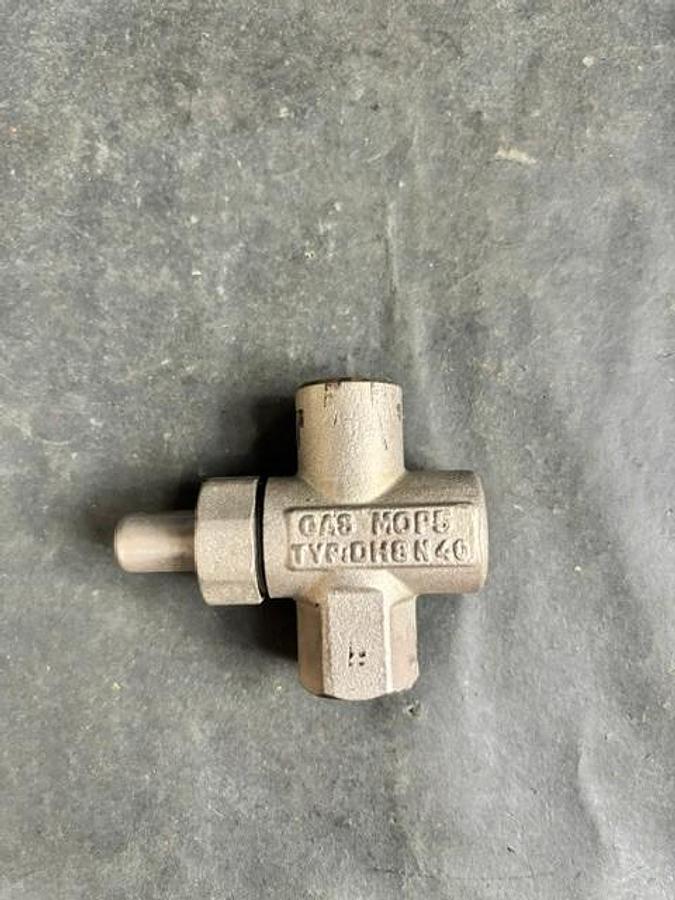 Used GAS MOP5 DH8N40 VALVE