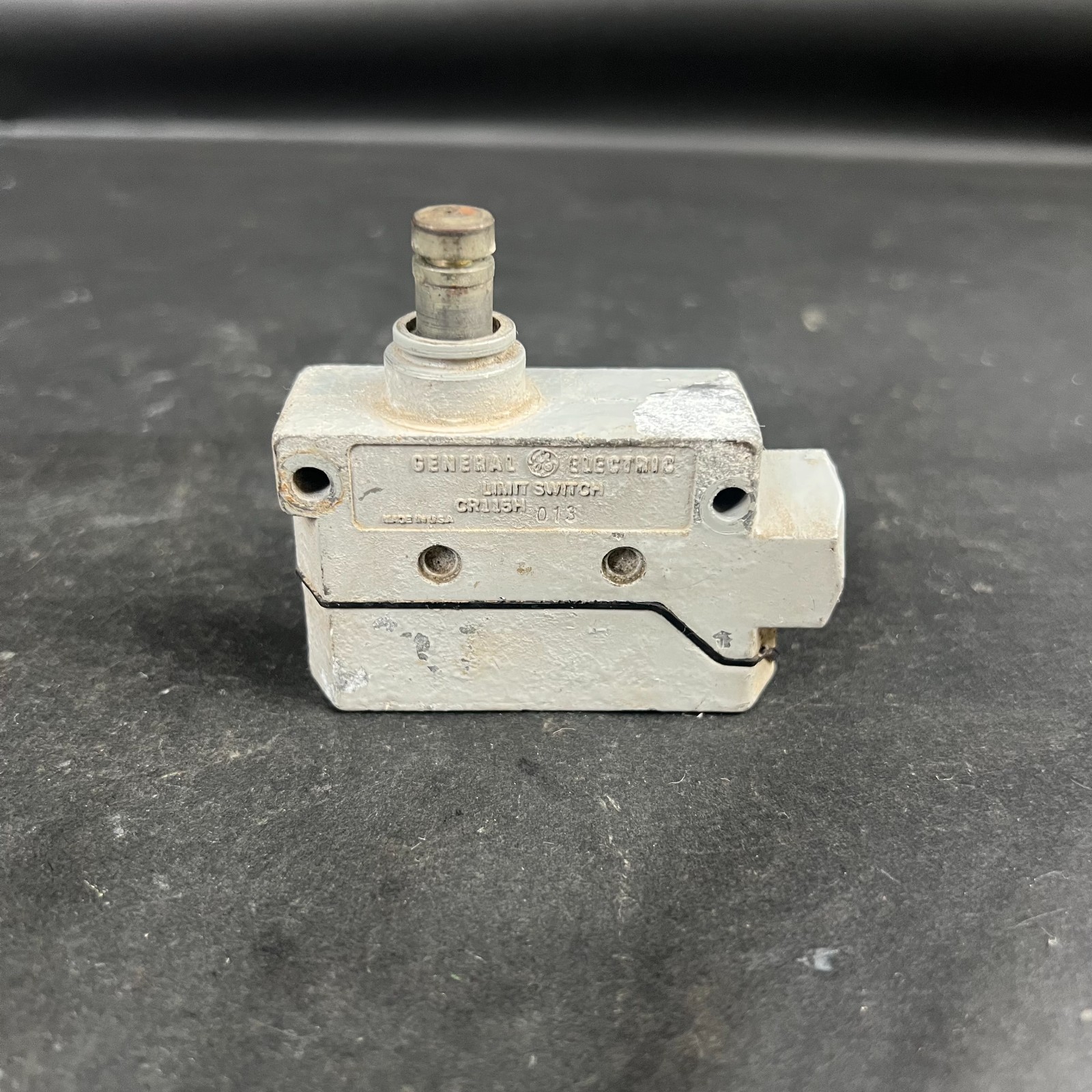 Used GENERAL ELECTRIC CR115H LIMIT SWITCH ($18 OBO)