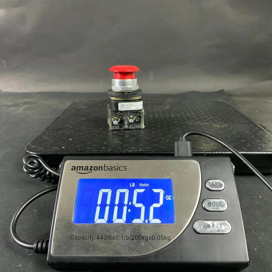 Used ALLEN BRADLEY 800T-FXA5 RED PUSH BUTTON ($30 OBO)
