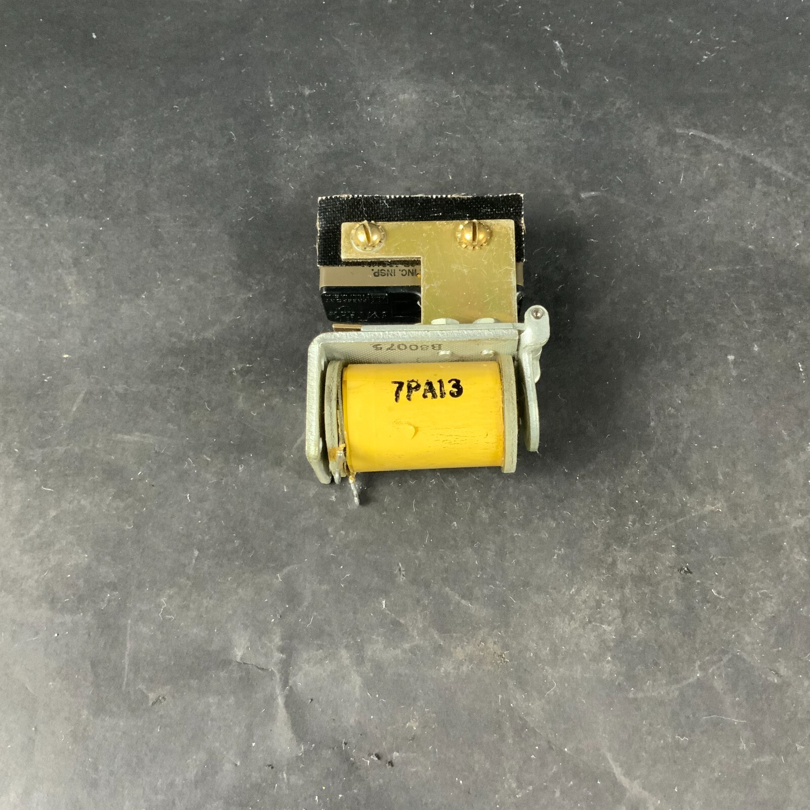 Used HONEYWELL 7PA13 LIMIT SWITCH ($15 OBO)