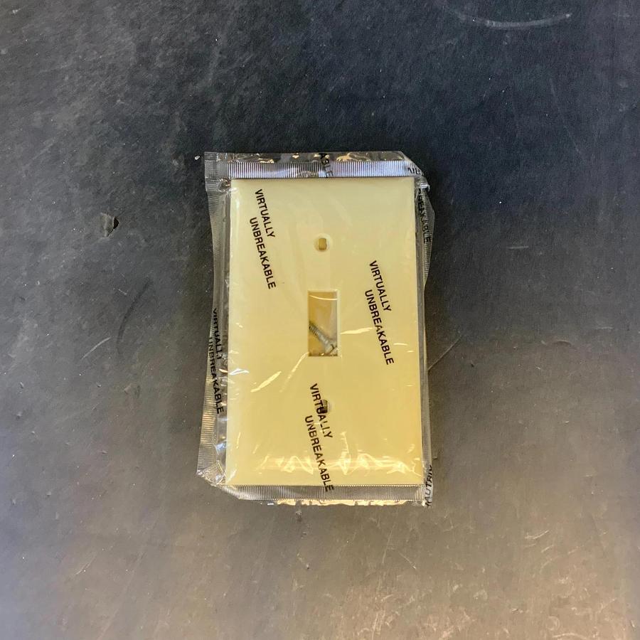 HUBBELL P1 IVORY SWITCH COVER - SET OF 3 ($5 OBO)