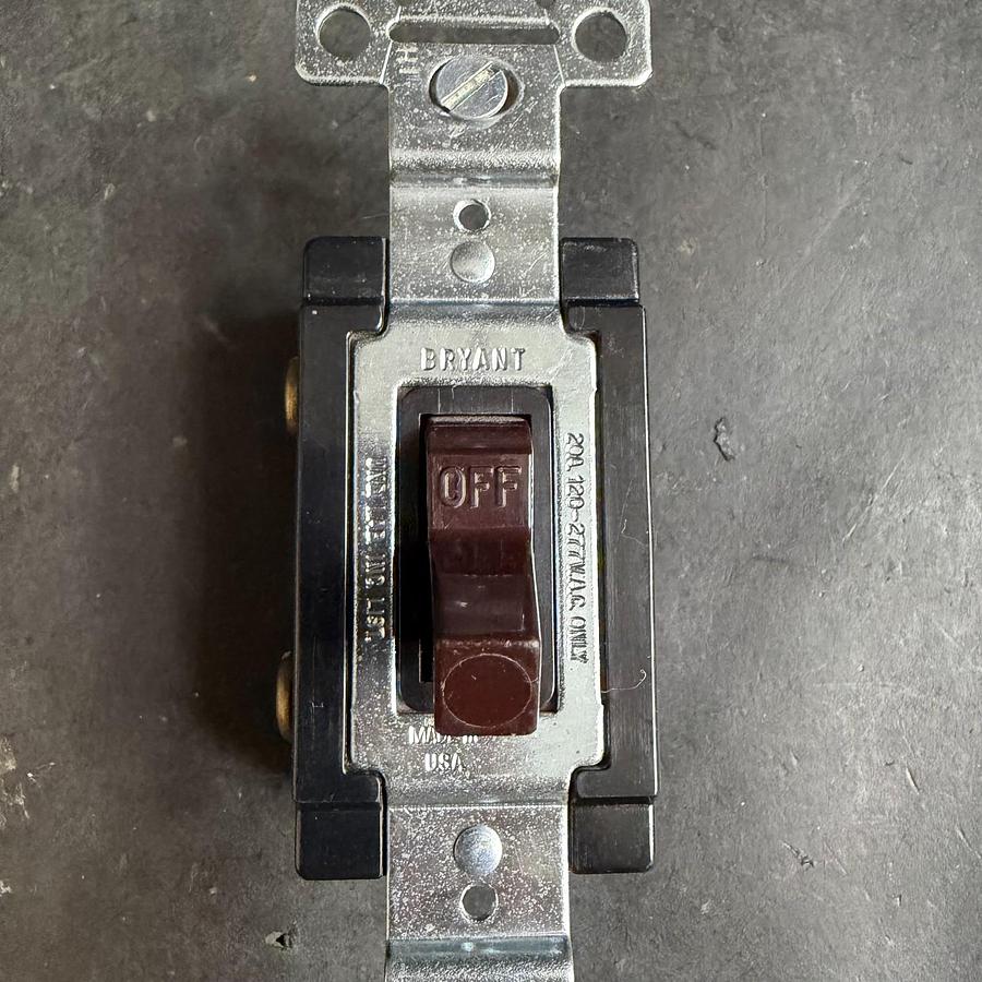 Used BRYANT 20A 120-277VAC SINGLE POLE SWITCH ($10 OBO)