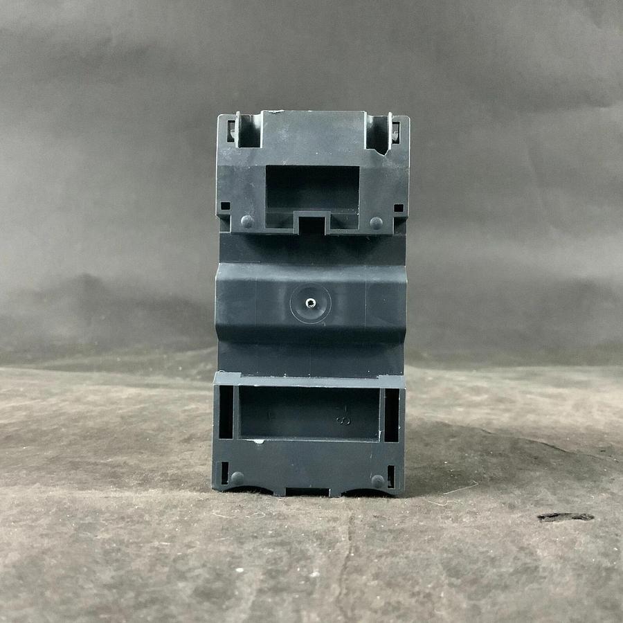 Used TELEMECANIQUE GV2-M04 MOTOR STARTER PROTECTOR ($35 OBO)