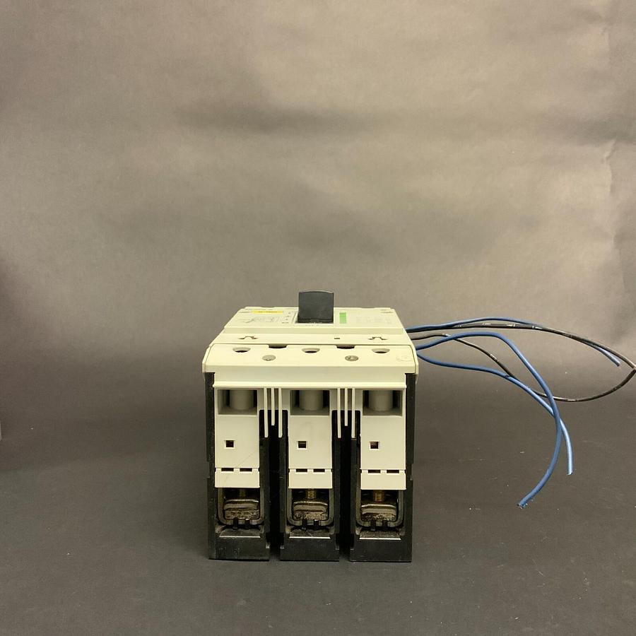 Used MOELLER NZM7A 125N NA CIRCUIT BREAKER ($80 OBO)