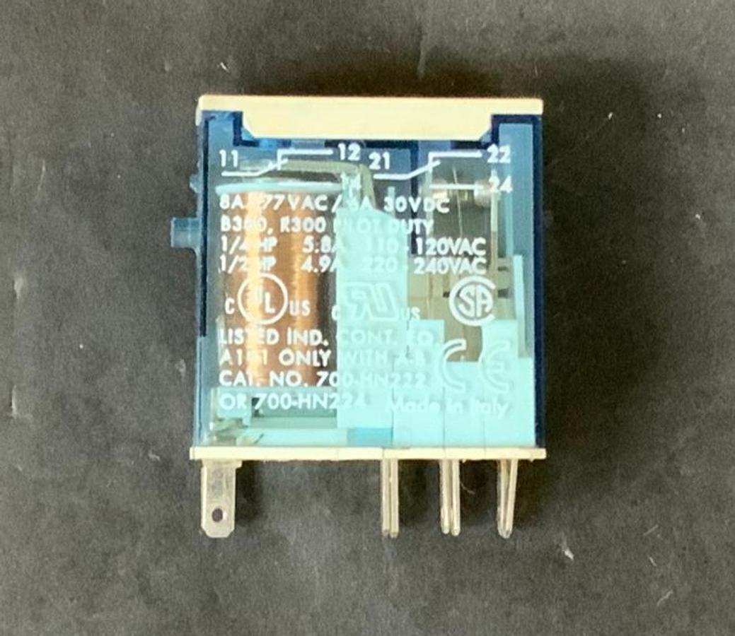Used ALLEN-BRADLEY 700-HK-32Z24 Slim Line Relay ($11 OBO)