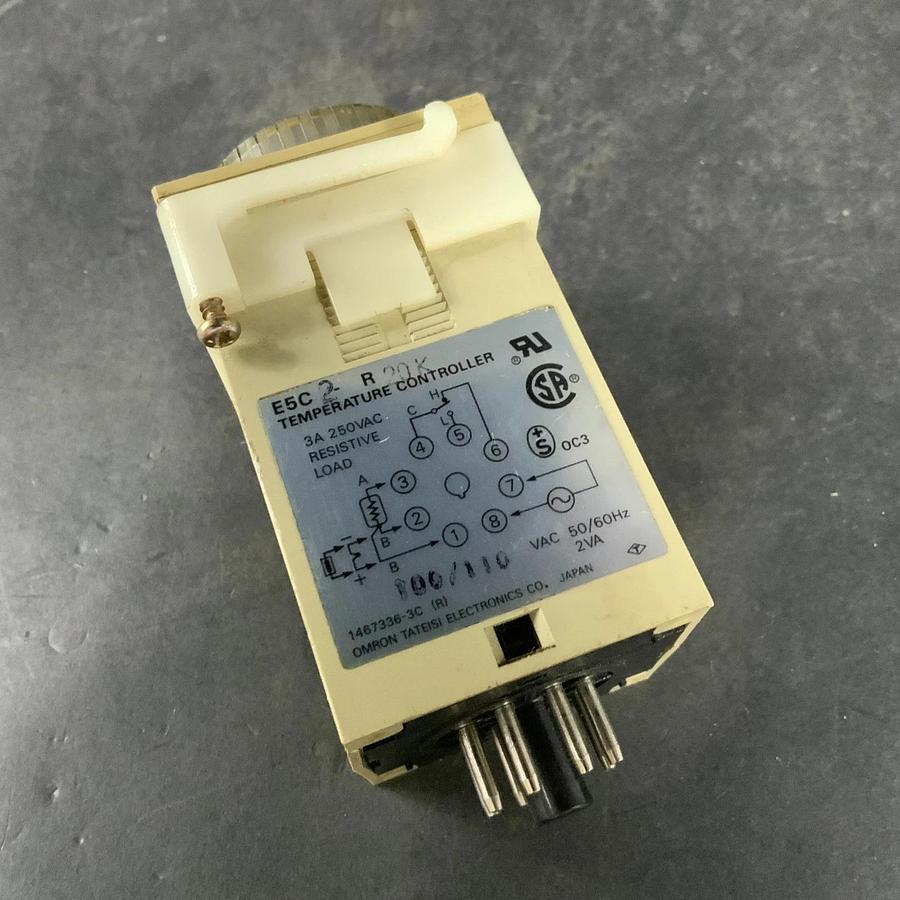 Used OMRON ESC2-R20K TEMPERATURE CONTROLLER ($25 OBO)