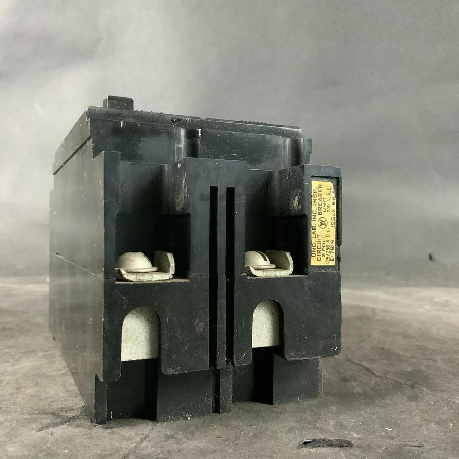 Used WESTINGHOUSE E2015 CIRCUIT BREAKER ($35 OBO)