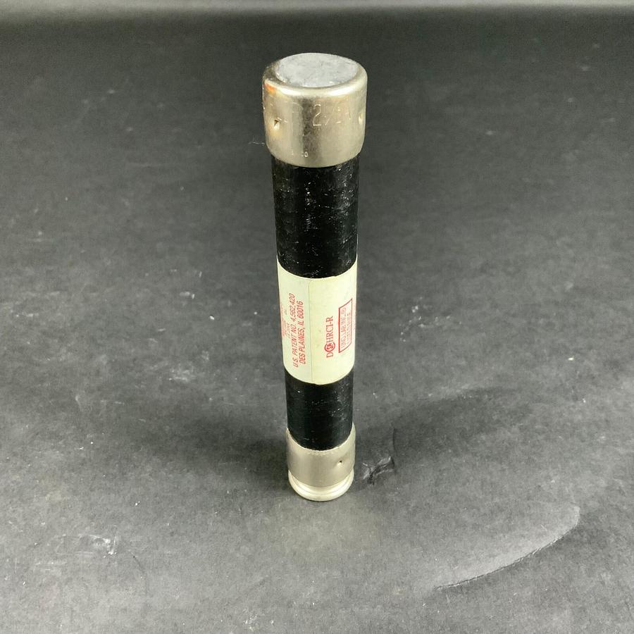 Used LITTELFUSE FLSR 2 1/2 FUSE - NEW OPEN BOX ($10 OBO)
