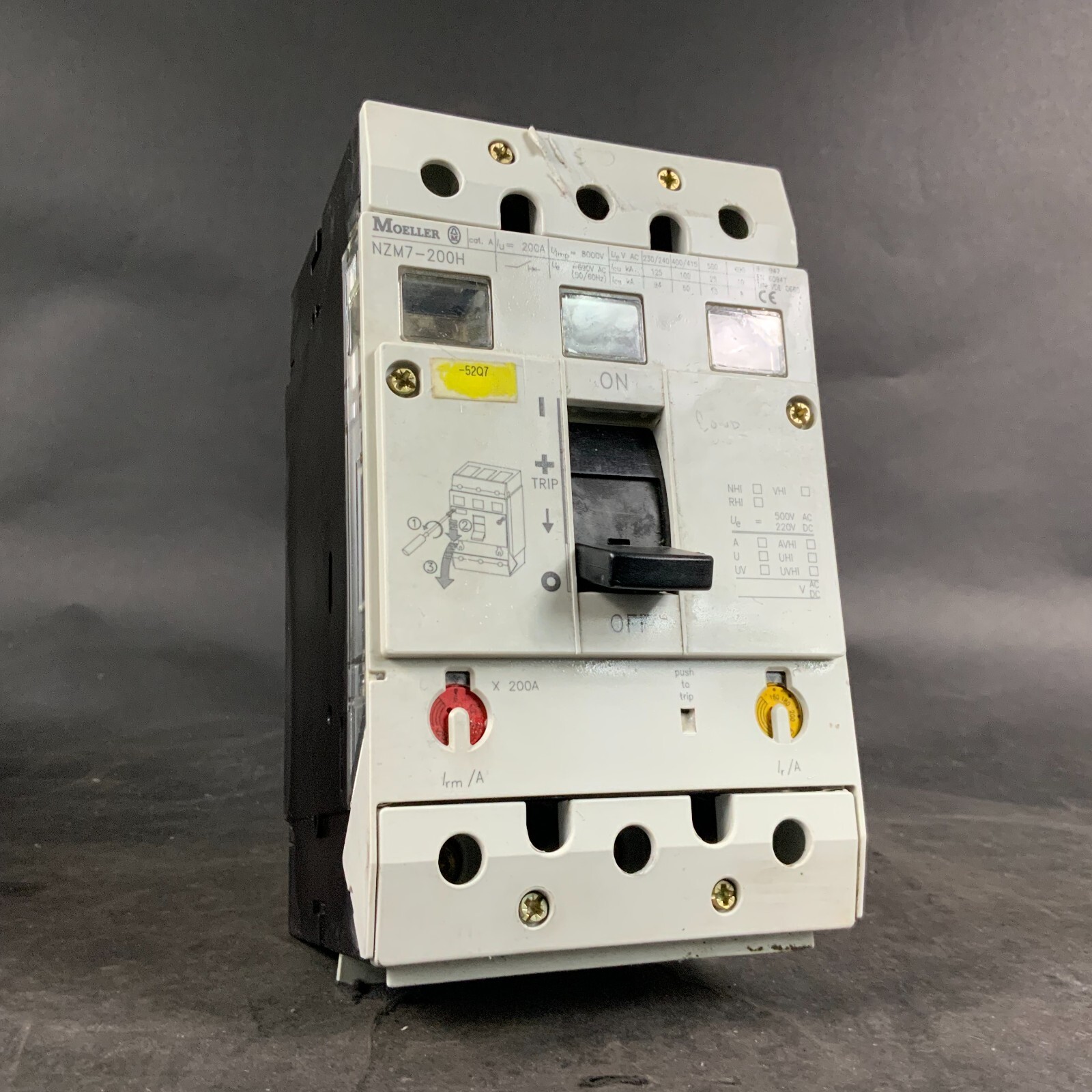 Used KLOCKNER MOELLER NZM7-200H CIRCUIT BREAKER ($75 OBO)