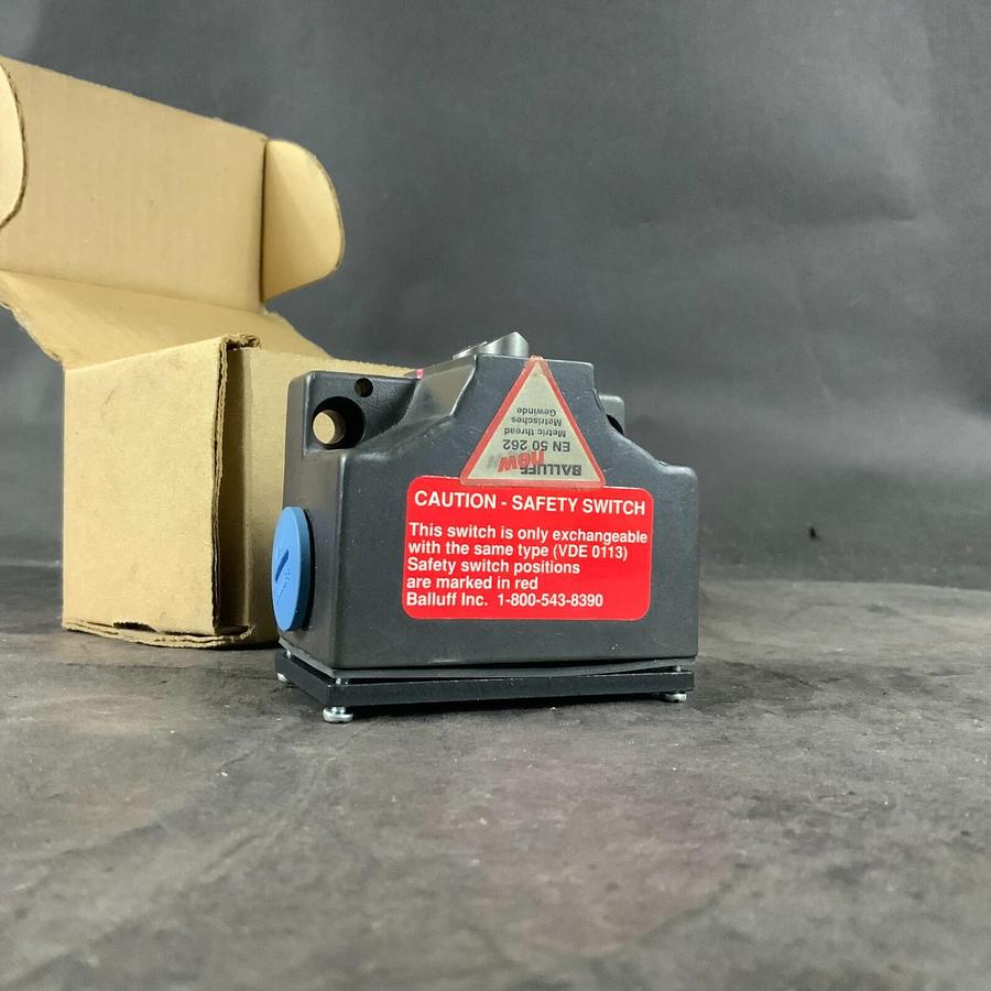 BALLUFF BNS-813-B02-D16-61-B-10-1 LIMIT SWITCH ($240 OBO)