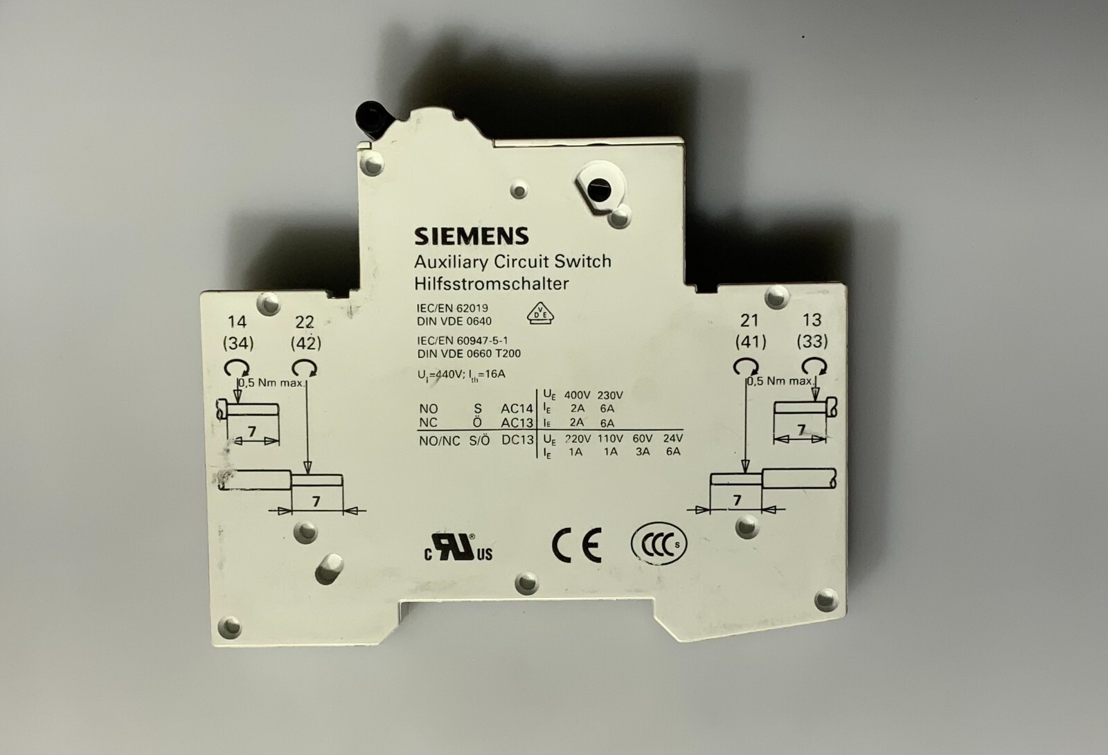 Used SIEMENS 5ST3010 ($4.99 OBO)