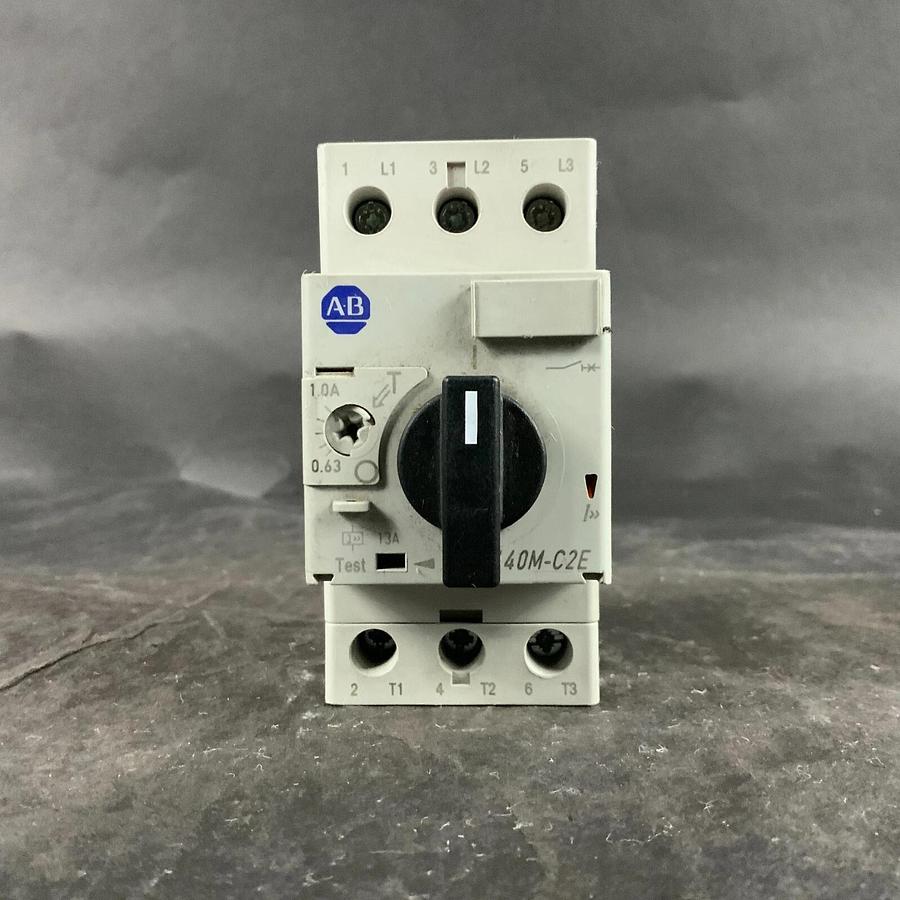 ALLEN BRADLEY 140M-C2E-B10 CIRCUIT BREAKER ($35 OBO)